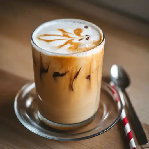 Starbucks Copycat Iced Chai Tea Latte Recipe